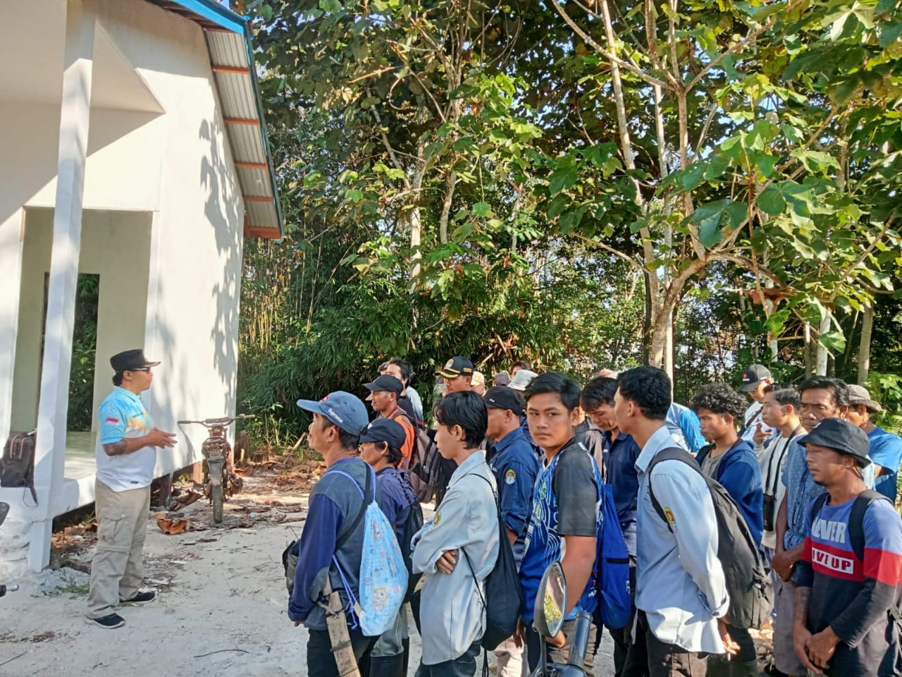 Hutan Desa Manjau: Dari Miskonsepsi Menuju Partisipasi untuk Menguatkan Kesejahteraan dan Kelestarian Bersama